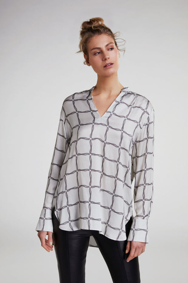 Oui -  Long Sleeve V Neck Tunic Top with Small Mandarin Collar