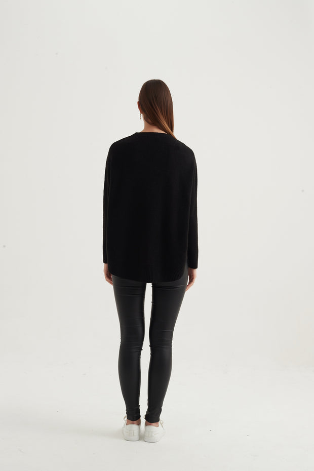 Tirelli - Oversized Ribbed Sleeve Jumper in Black (K2726)