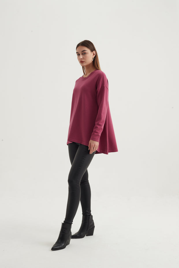 Tirelli - Oversized Curved Hem Jumper in Soft Fuschia (K2716)