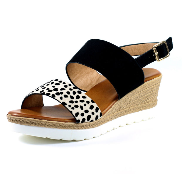 Lunar Shoes - Rise Wedge Sandal in Black